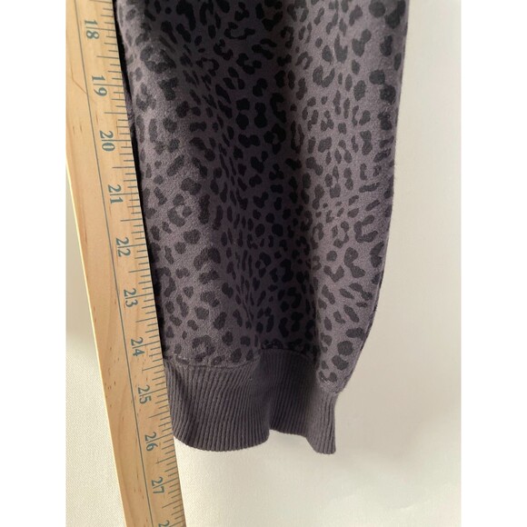 Fabletics Womens Gray Onesie Leopard Print Forever Fleece Hooded Size L - Picture 11 of 14
